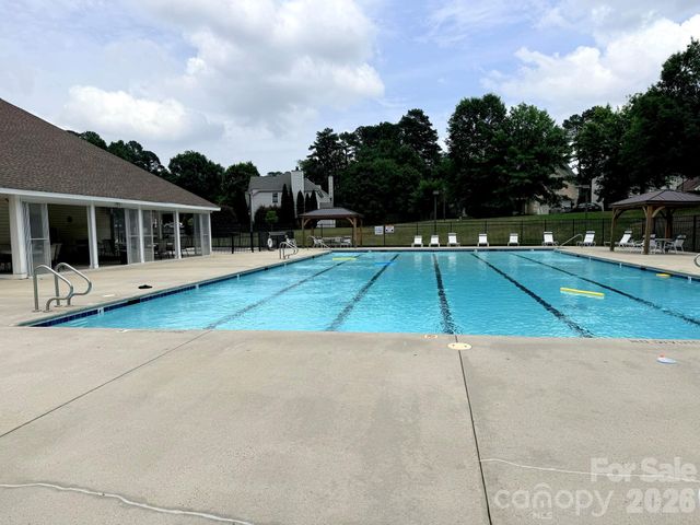 8918 Magennis Grove Court, Charlotte, NC 28216