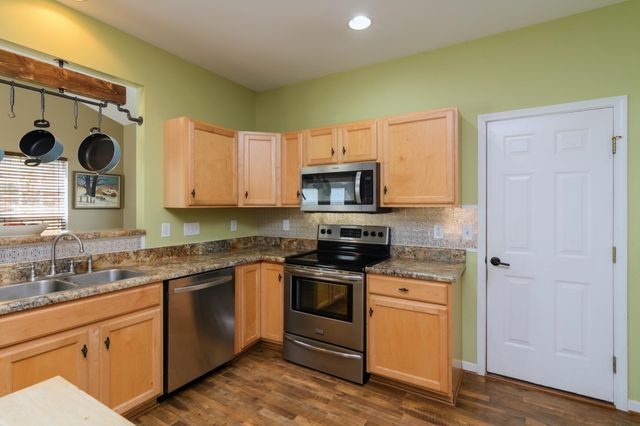 15 Bellows Falls Drive, Greer, SC 29650