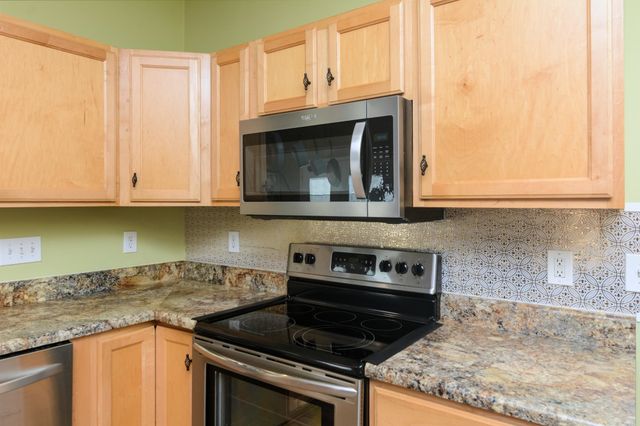15 Bellows Falls Drive, Greer, SC 29650