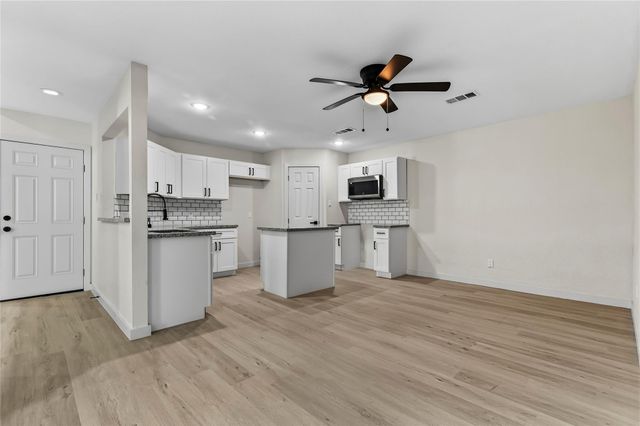 13414 Ravensway Drive, Cypress, TX 77429