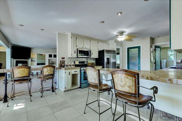 11131 Lakeshore North, Auburn, CA 95602