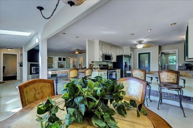 11131 Lakeshore North, Auburn, CA 95602