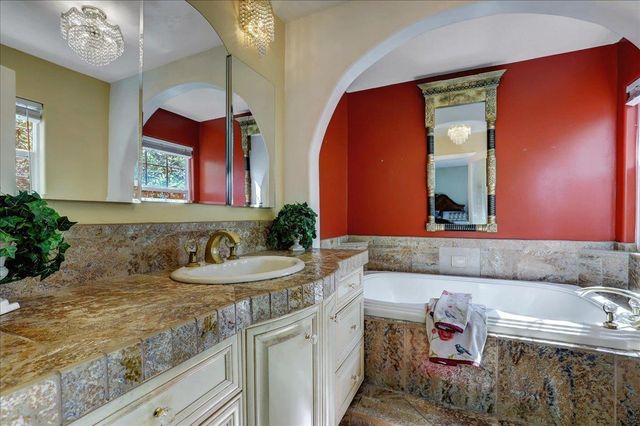 11131 Lakeshore North, Auburn, CA 95602