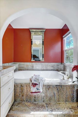 11131 Lakeshore North, Auburn, CA 95602