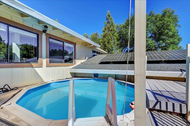 11131 Lakeshore North, Auburn, CA 95602
