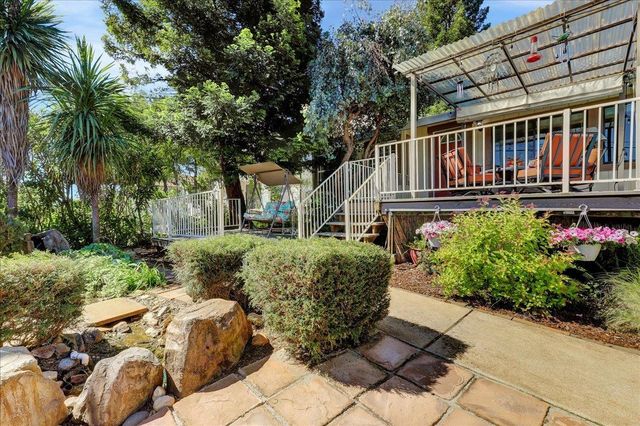 11131 Lakeshore North, Auburn, CA 95602