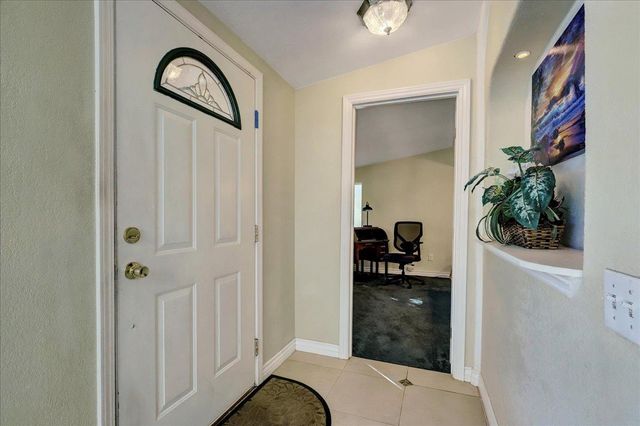 11131 Lakeshore North, Auburn, CA 95602