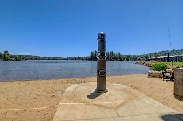 11131 Lakeshore North, Auburn, CA 95602