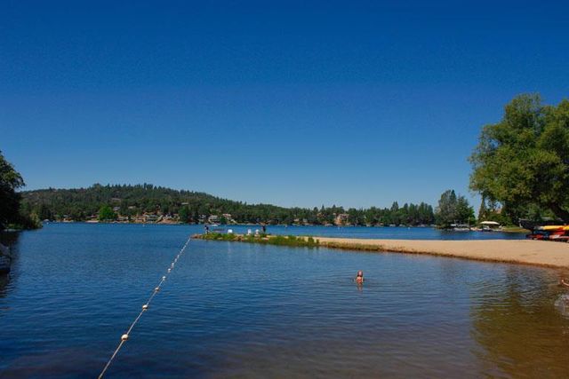11131 Lakeshore North, Auburn, CA 95602