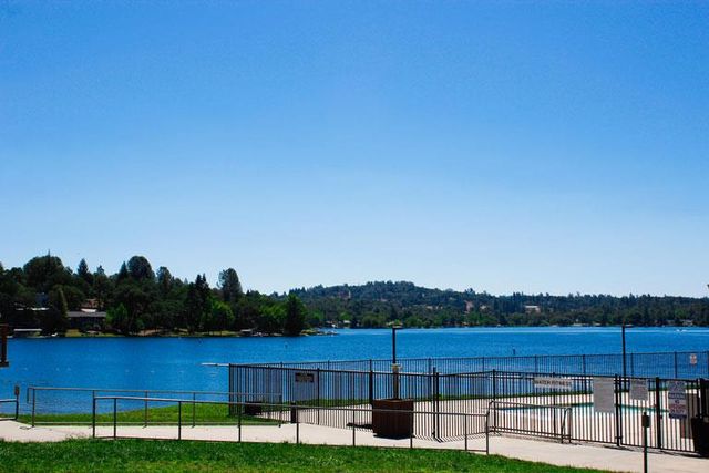11131 Lakeshore North, Auburn, CA 95602