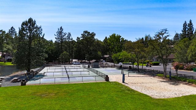 11131 Lakeshore North, Auburn, CA 95602