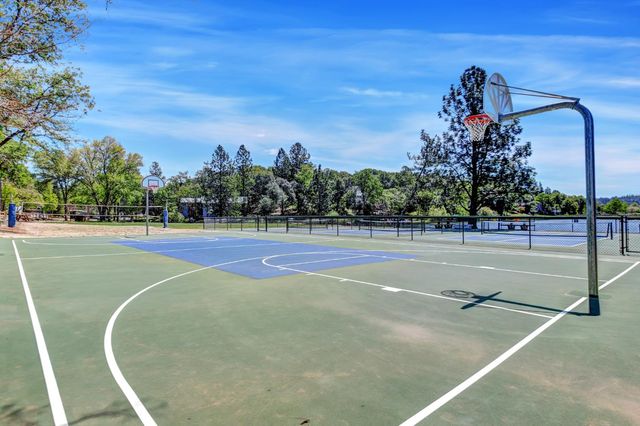 11131 Lakeshore North, Auburn, CA 95602