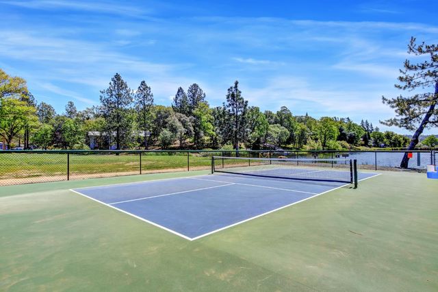 11131 Lakeshore North, Auburn, CA 95602