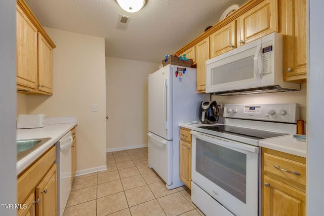 516 Plymouth Road D, Johnson City, TN 37604