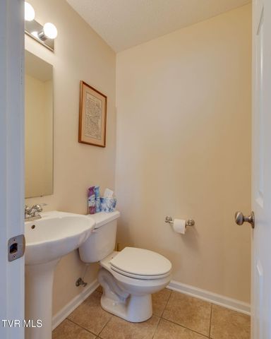 516 Plymouth Road D, Johnson City, TN 37604