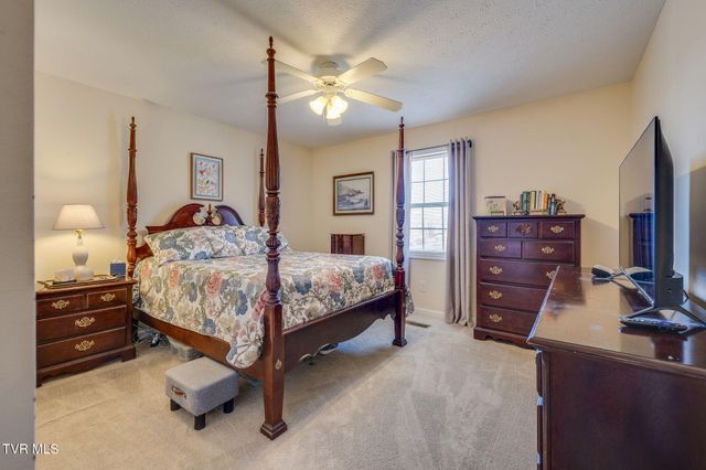 516 Plymouth Road D, Johnson City, TN 37604