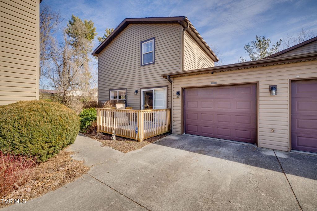 516 Plymouth Road D, Johnson City, TN 37604