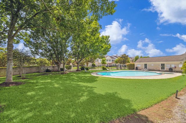 2930 Grants Lake Boulevard 2104, Sugar Land, TX 77479