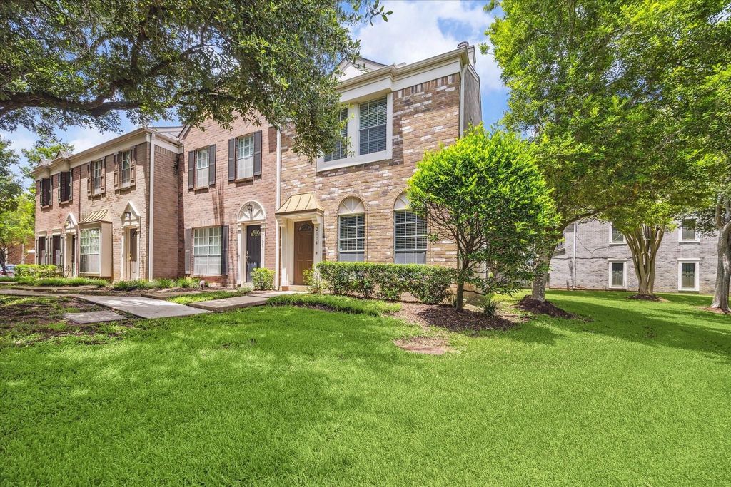 2930 Grants Lake Boulevard 2104, Sugar Land, TX 77479