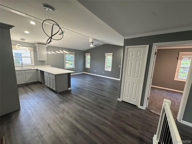 41912 King Edward Court, Clinton Charter Township, MI 48038