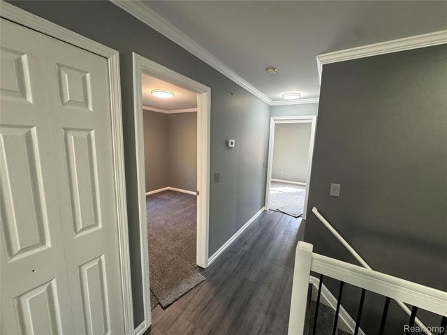 41912 King Edward Court, Clinton Charter Township, MI 48038