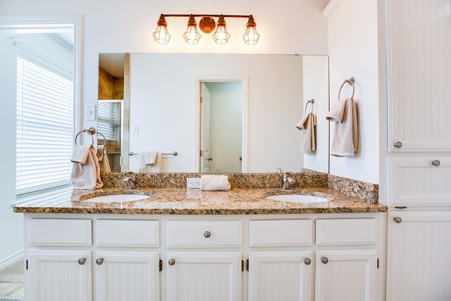 4720 Pinon Ridge Drive, San Angelo, TX 76904