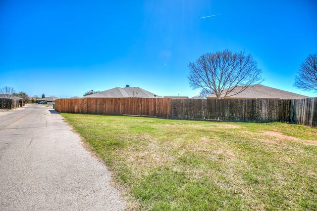 4720 Pinon Ridge Drive, San Angelo, TX 76904