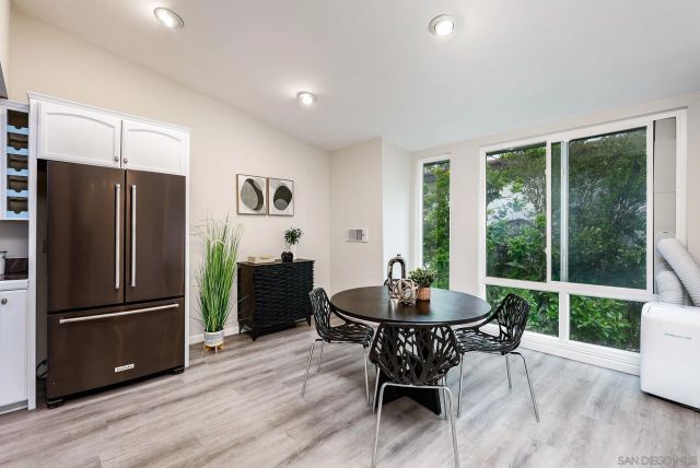 2406 Altisma Way A, Carlsbad, CA 92009