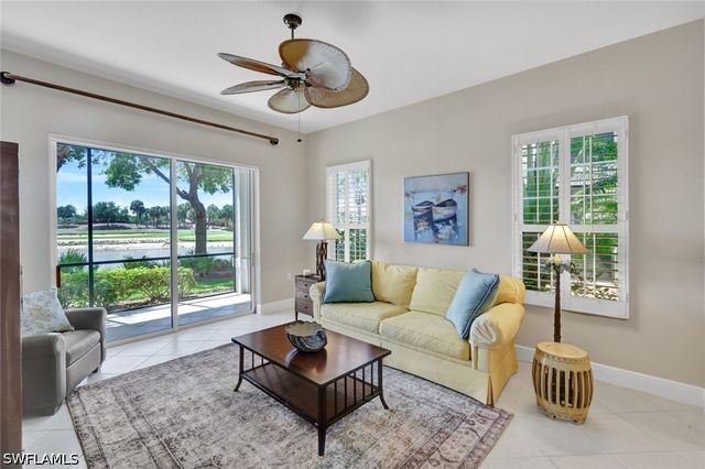 9038 Cascada WAY 102, Naples, FL 34114