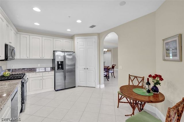 9038 Cascada WAY 102, Naples, FL 34114