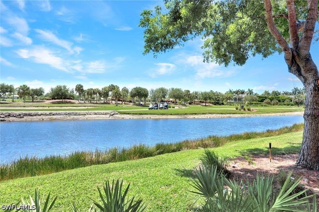 9038 Cascada WAY 102, Naples, FL 34114