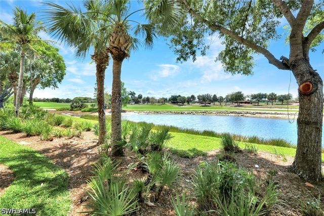 9038 Cascada WAY 102, Naples, FL 34114