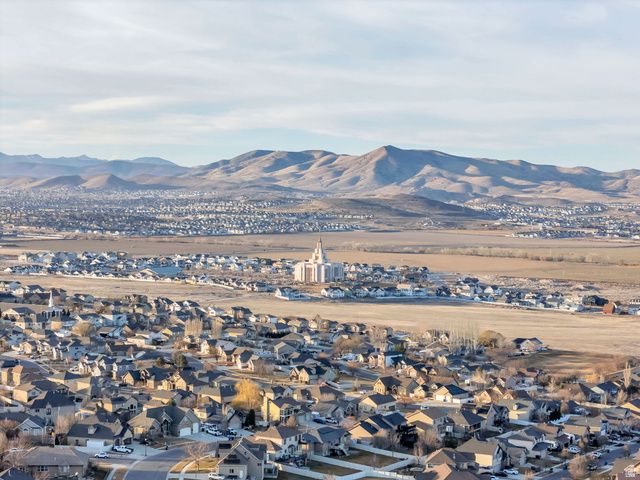 1537 S LUKAS LN, Saratoga Springs, UT 84045