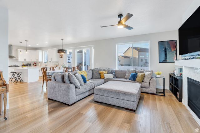 1537 S LUKAS LN, Saratoga Springs, UT 84045