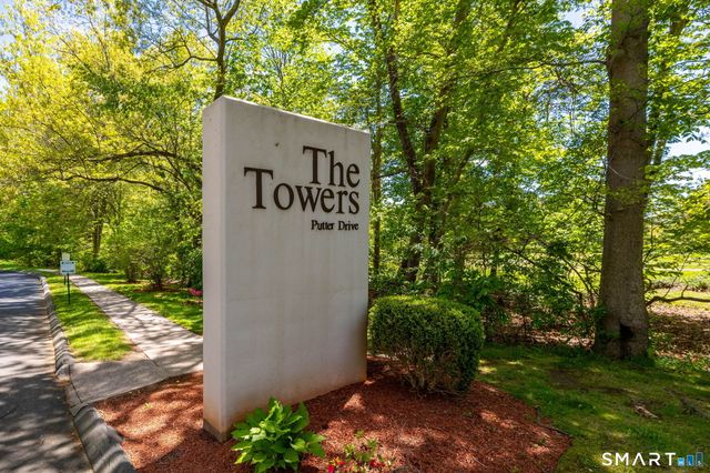 55 Putter Drive 55, Wallingford, CT 06492