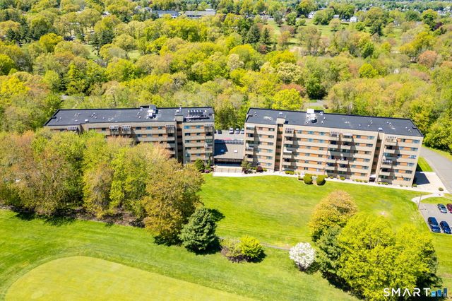 55 Putter Drive 55, Wallingford, CT 06492