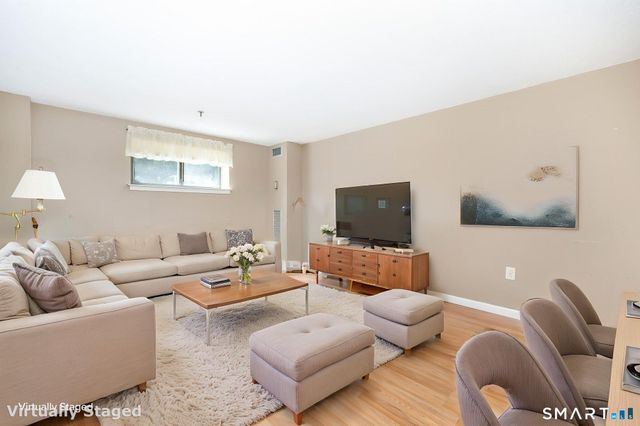 55 Putter Drive 55, Wallingford, CT 06492