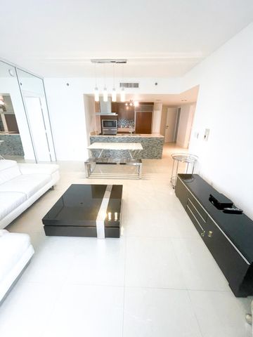 495 Brickell 2611, Miami, FL 33131