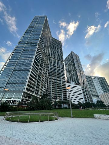 495 Brickell 2611, Miami, FL 33131