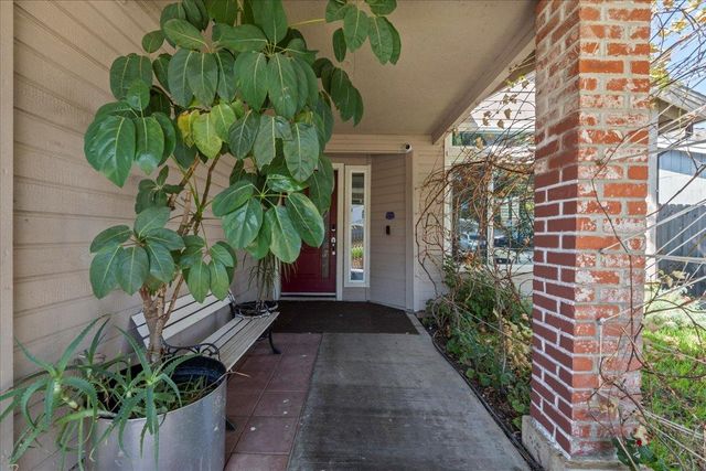 8148 Orchid Tree Way, Antelope, CA 95843