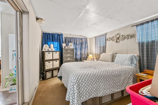 425 Autumn Lane, Gatlinburg, TN 37738