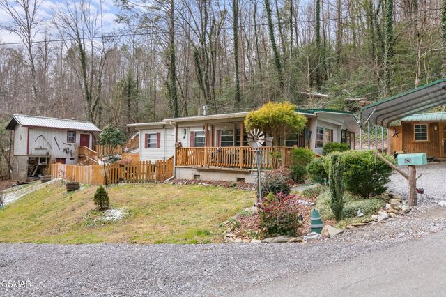 425 Autumn Lane, Gatlinburg, TN 37738