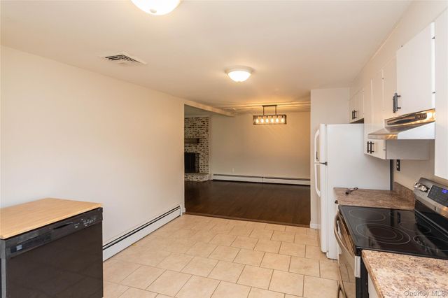 2188 State Route 32, Modena, NY 12548
