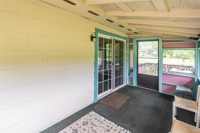 2188 State Route 32, Modena, NY 12548