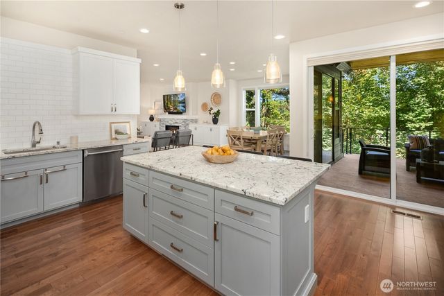 3230 175th Court NE, Redmond, WA 98052