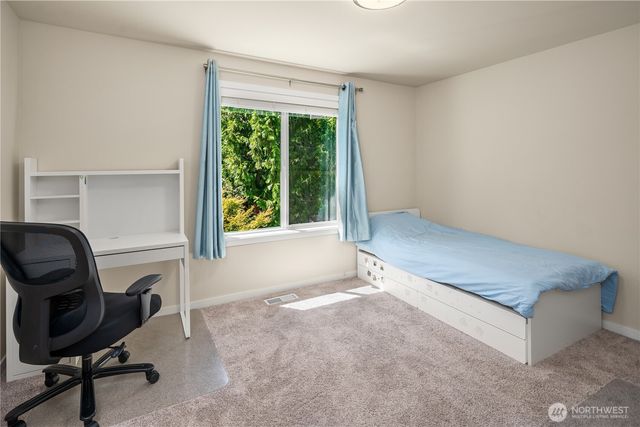3230 175th Court NE, Redmond, WA 98052