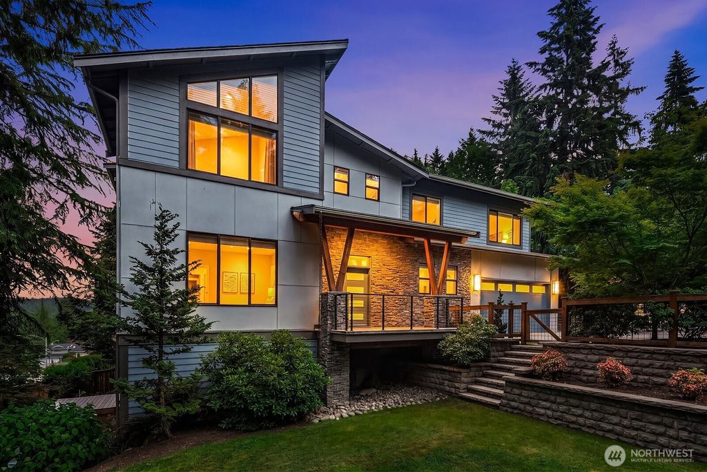 3230 175th Court NE, Redmond, WA 98052