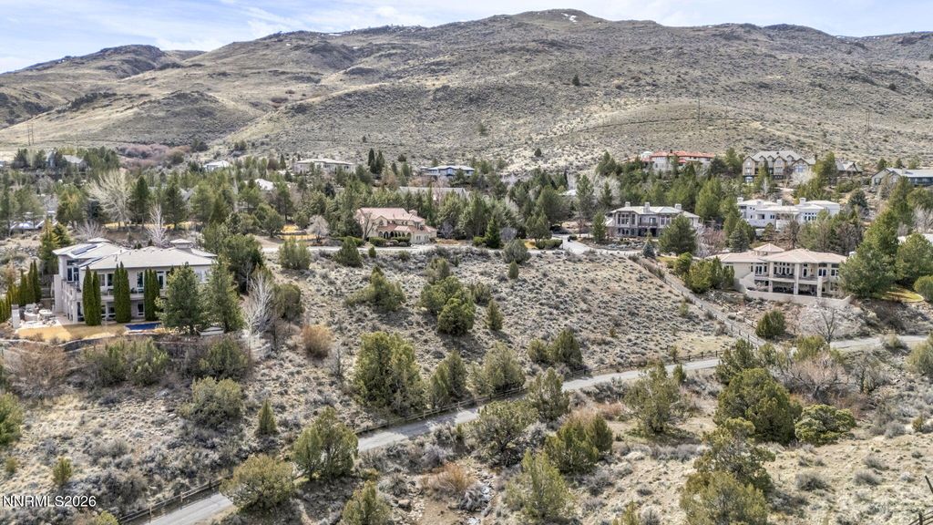 Image 3 of property listing at 4387 Sharps Road, Reno, NV 89519