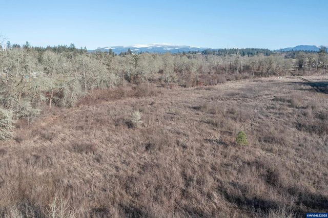 35388 Richardson Gap (next to) Rd, Lebanon, OR 97355