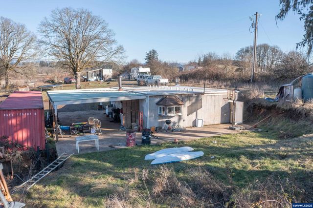 35388 Richardson Gap (next to) Rd, Lebanon, OR 97355